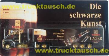 Schultheiss (Berlin) Lager, Die schwarze Kunst, mit Logo, 2 Gläsern und 2 schrägen Flaschen
