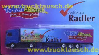 Vogelsberger Radler und Turbodiesel (Alsfelder) mit 2 Radfahrern und 2 Logos